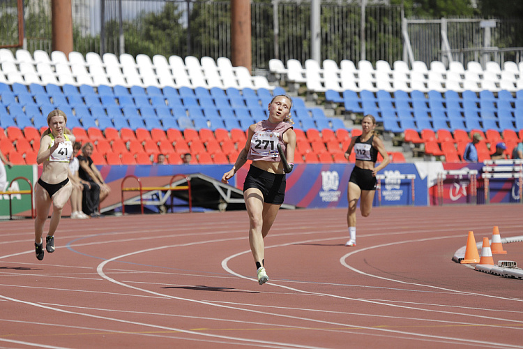 32 рекорда России установлено на чемпионате страны по легкой атлетике спорта лиц с ПОДА
