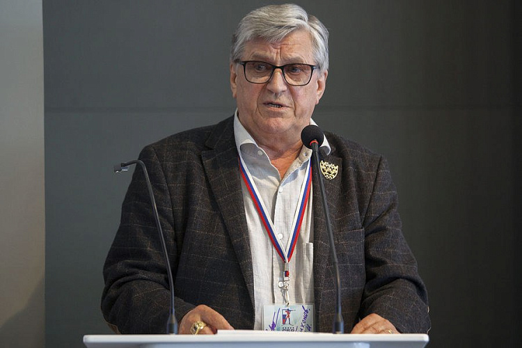 Metaratings.ru: Александр Тихонов - обязательно буду смотреть Паралимпиаду