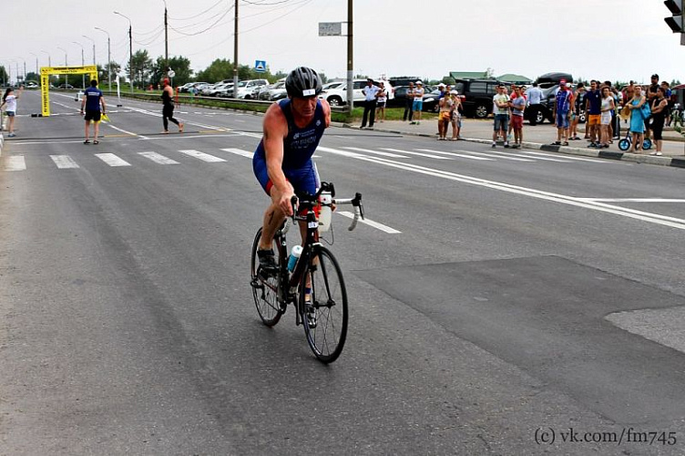 Ведущие спортсмены страны поспорят за награды чемпионата России по паратриатлону в Тюмени