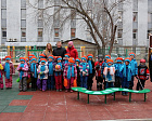 Анна Миленина и Михалина Лысова подарили спортивную площадку детям с нарушением зрения детского сада г. Екатеринбурга 