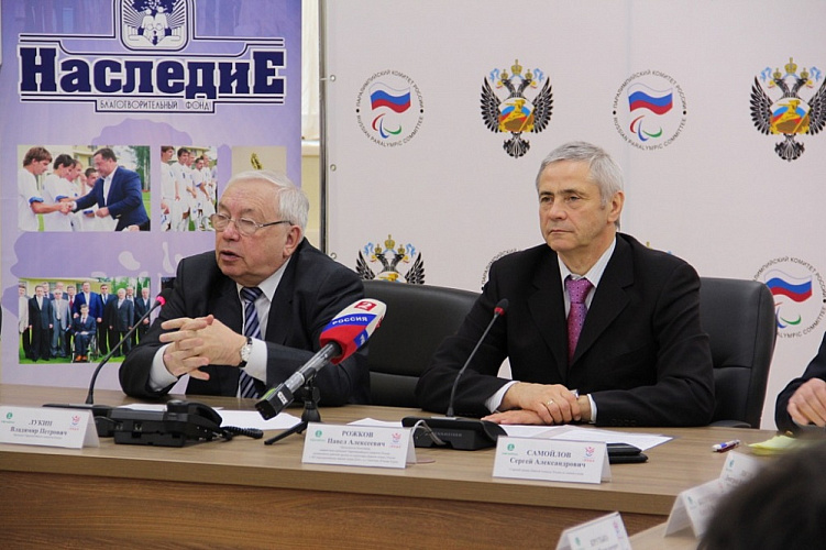 В зале Исполкома Дома паралимпийского спорта прошла встреча руководства ПКР, Всероссийской федерации спорта лиц с ПОДА со сборной командой России по хоккею-следж, организованная в преддверии чемпионата мира