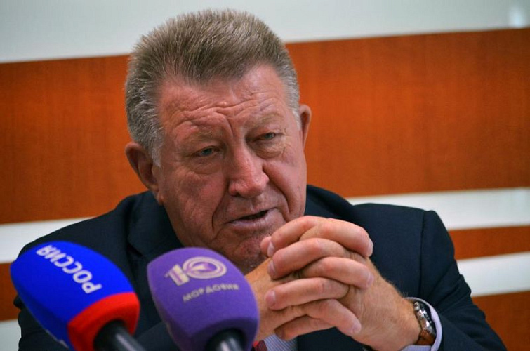 Л.Н. Селезнев в г. Алексине (Тульская область) принял участие в торжественной церемонии открытия второго круга чемпионата России по следж-хоккею