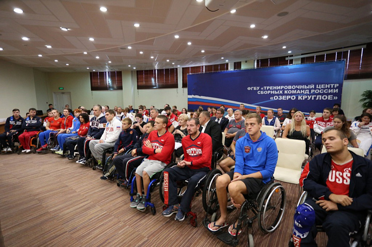 Руководители ПКР на тренировочных базах «Озеро Круглое» и УТЦ «Новогорск» провели встречи со спортсменами, тренерами и специалистами паралимпийских сборных команд России по летним видам спорта