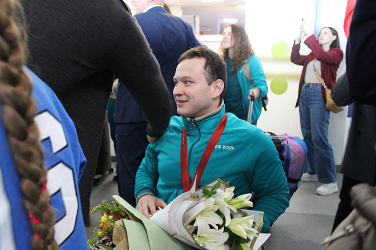 В Челябинске встретили участников Паралимпийских игр-2024 в Париже