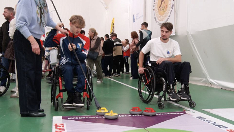 ПКР совместно с региональными отделениями и спортивными федерациями в субъектах РФ провели мероприятия, приуроченные к Международному дню инвалидов