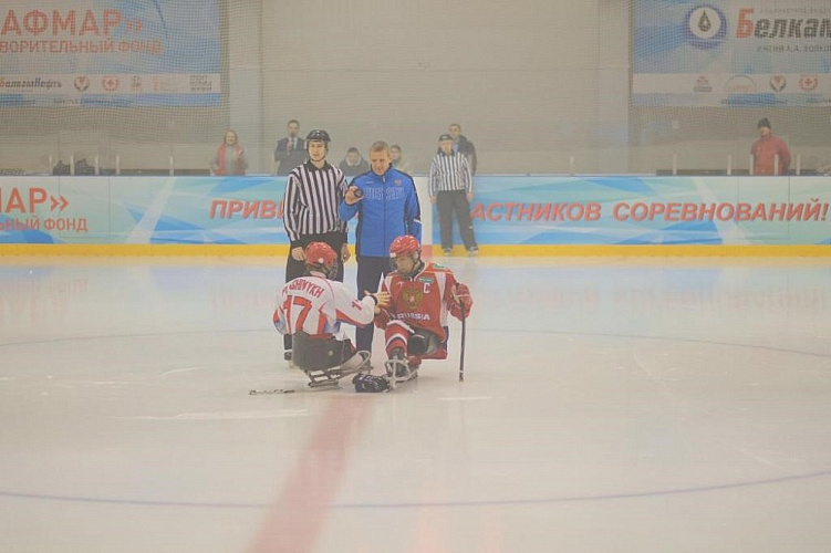 А.А. Строкин в г. Ижевске принял участие в церемонии открытия и просмотре соревнований международного турнира по следж-хоккею среди детско-юношеских команд «KALASHNIKOV CUP»