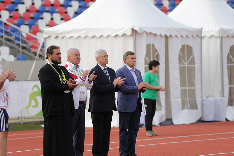 Участники Игр Паралимпийцев "Мы вместе. Спорт" почтили память ушедшего из жизни главного тренера сборной России А.М. Барамидзе Участники Игр Паралимпийцев "Мы вместе. Спорт" почтили память ушедшего из жизни главного тренера сборной России А.М. Барамидзе