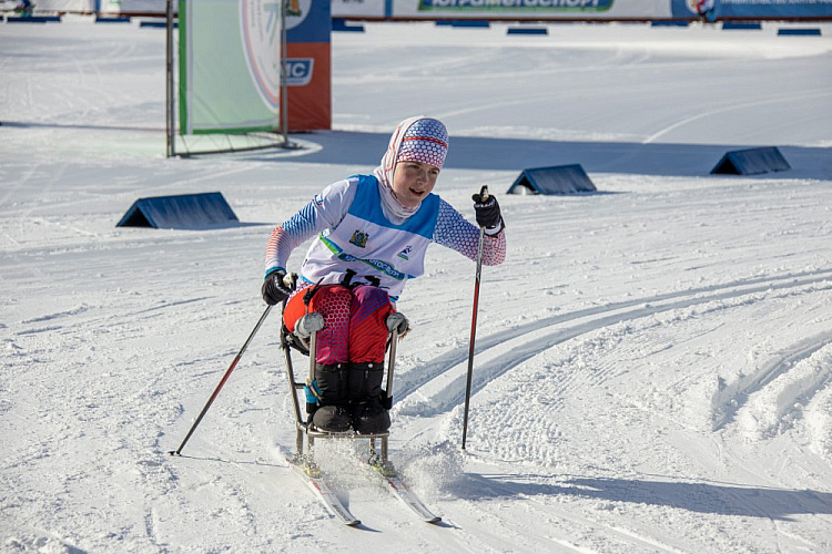 В Ханты-Мансийске определены победители и призеры главного старта по лыжным гонкам и биатлону спорта лиц с ПОДА спортивного сезона 2023 года