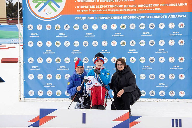 В Ханты-Мансийске определены победители и призеры главного старта по лыжным гонкам и биатлону спорта лиц с ПОДА спортивного сезона 2023 года