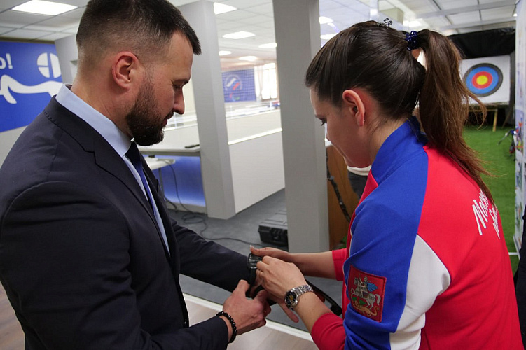 П.А. Рожков в офисе ПКР провел рабочую встречу с и.о. заместителя председателя Правительства Забайкальского края В.В. Бессоновой и министром физической культуры и спорта Забайкальского края А.К. Середкиным