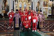 В Храме Христа Спасителя П.А. Рожков, победители и призеры зимних Паралимпийских игр и их близкие приняли участие в благодарственном молебне