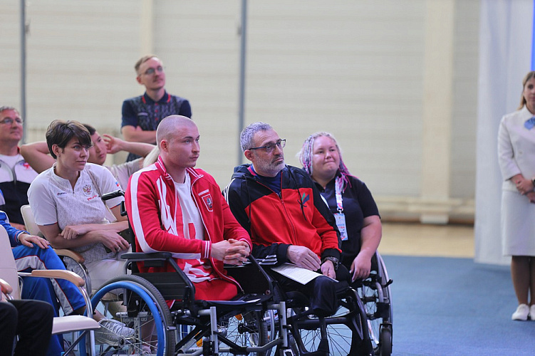 ПКР в г. Белово провел Паралимпийский урок для участников межрегиональных соревнований ветеранов СВО «Кубок Защитников Отечества»