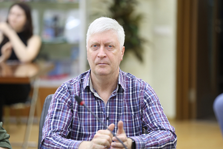 Президент ПКР П.А. Рожков в офисе Паралимпийского комитета России провел заседание Исполкома ПКР