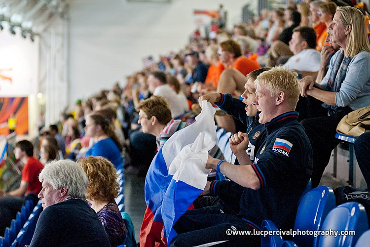 Сборная команда России впервые в истории паралимпийского плавания заняла 1 общекомандное место на чемпионате мира МПК по плаванию в шотландском Глазго, завоевав в финальный соревновательный день 8 золотых, 4 серебряные и 4 бронзовые медали Сборная команда России впервые в истории паралимпийского плавания заняла 1 общекомандное место на чемпионате мира МПК по плаванию в шотландском Глазго, завоевав в финальный соревновательный день 8 золотых, 4 серебряные и 4 бронзовые медали