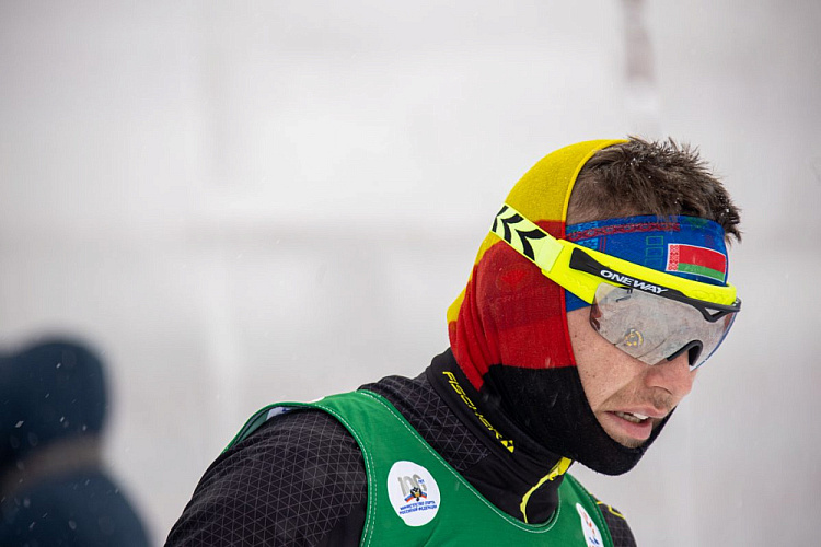 В Ханты-Мансийске определены победители и призеры главного старта по лыжным гонкам и биатлону спорта лиц с ПОДА спортивного сезона 2023 года