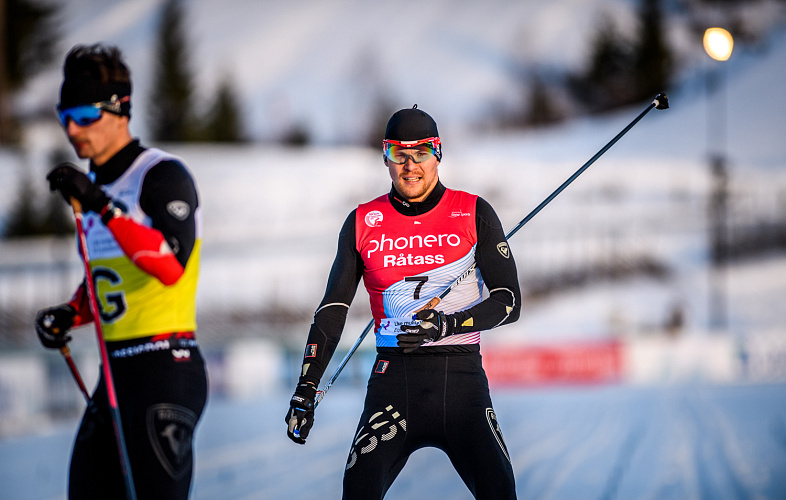 Олег Пономарёв: Лауреат XVII премии «Возвращение в жизнь» в номинации «Преодоление» Олег Пономарёв: Лауреат XVII премии «Возвращение в жизнь» в номинации «Преодоление»