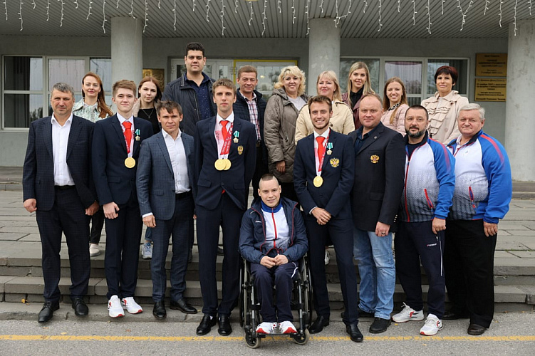 Нижегородские спортсмены вернулись домой после Паралимпийских игр в Токио