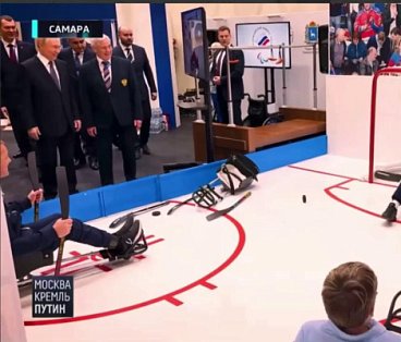 «Москва.Кремль.Путин» - Президент РФ В.В. Путин на форуме Россия - спортивная держава посетил первый региональный демонстрационно-просветительский центр по адаптивному спорту 