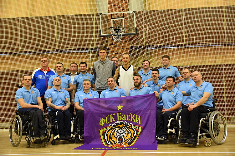 А.А. Строкин вместе с президентом Российской федерации баскетбола А.Г. Кириленко в д. Парамоново (Московская область) приняли участие в церемонии открытия 1 круга чемпионата России по баскетболу на колясках