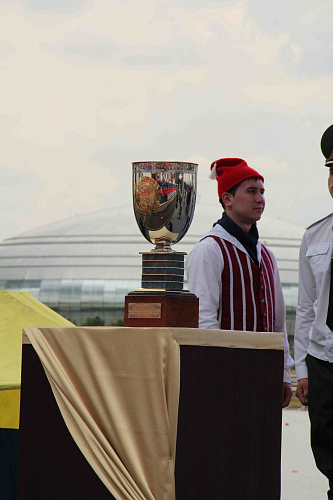 В.П. Лукин и П.А. Рожков на олимпийском гребном канале «Крылатское» приняли участие в церемонии открытия международных соревнований на Кубок Президента РФ по гребле на байдарках и каноэ