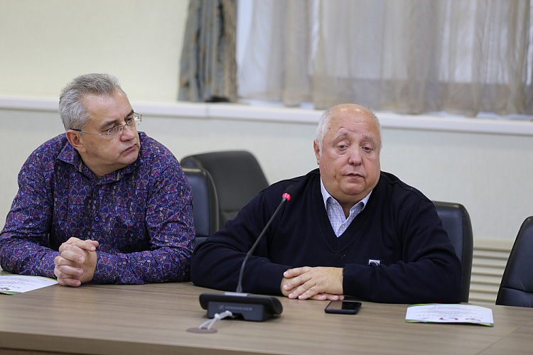 А.А. Строкин провел заседание Комиссии по аттестации главных и старших тренеров по летним дисциплинам Всероссийской федерации спорта лиц с поражением ОДА