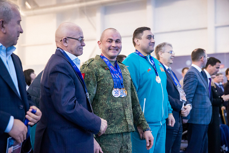 В Екатеринбурге завершился «Кубок Защитников Отечества»  среди ветеранов Уральского федерального округа