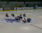 Сборная России по хоккею-следж одержала первую победу на Чемпионате мира в Южной Корее, обыграв хозяев турнира со счетом 2:1