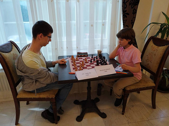 Российские спортсмены ведут борьбу за медали чемпионата мира по шахматам спорта лиц с ПОДА в Сербии 