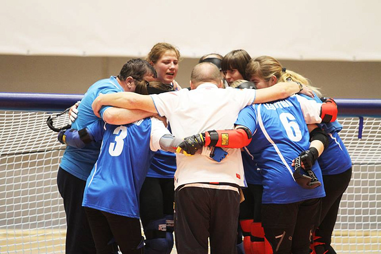 Женская сборная команда России по голболу вышла в полуфинал чемпионата мира в Швеции