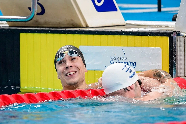 Роман Жданов: лауреат XIX премии ПКР «Возвращение в жизнь» в номинации «Я люблю тебя, жизнь»