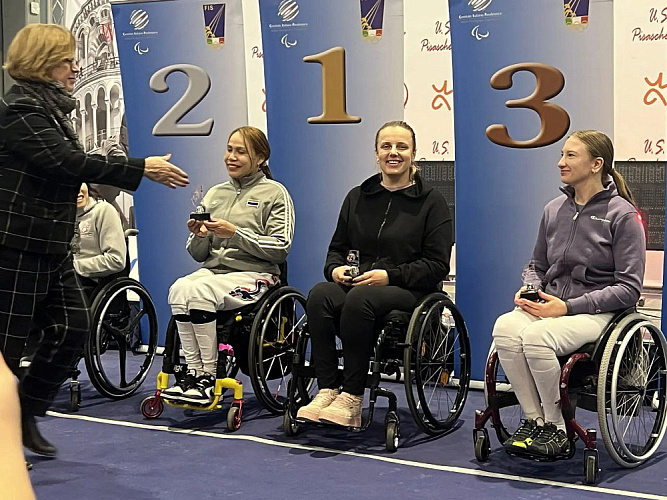 5 медалей завоевали российские паралимпийцы на первом этапе Кубка мира по фехтованию на колясках в Италии