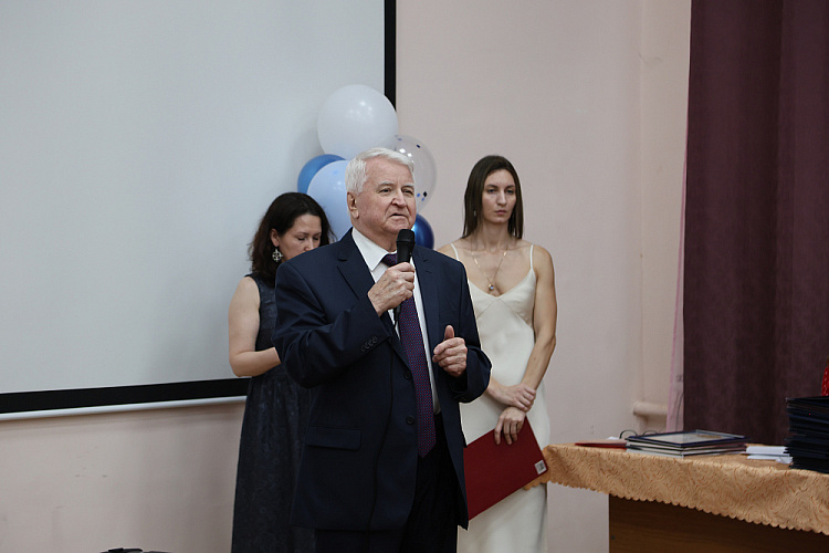  П.А. Рожков в Подольске принял участие в церемонии вручения дипломов выпускникам Подольского социально-спортивного института и Подольского социально-спортивного колледжа  