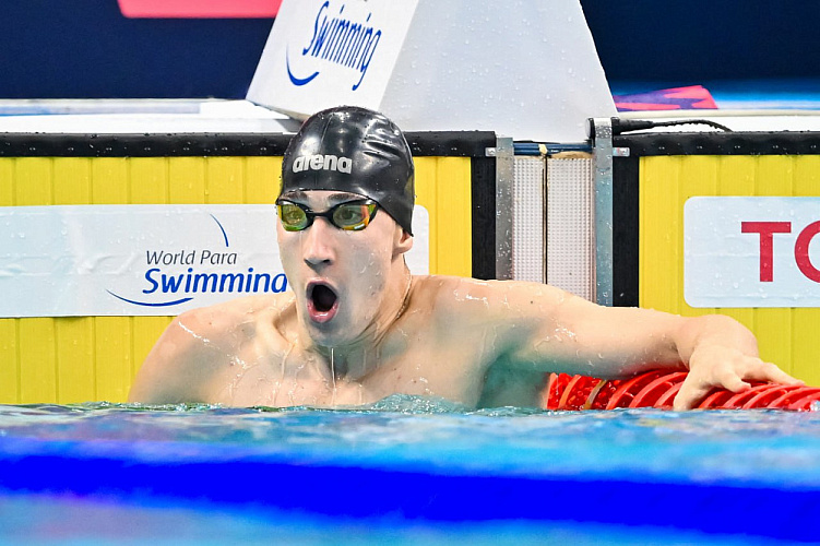 Российские паралимпийцы завоевали 4 золотые, а также по 2 серебряные и бронзовые медали в четвертый день чемпионата мира по плаванию в Сингапуре