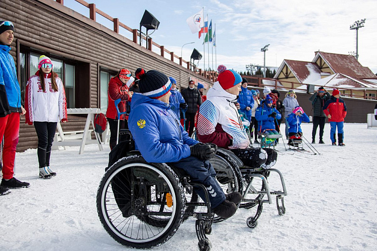 В Ханты-Мансийске определены победители и призеры главного старта по лыжным гонкам и биатлону спорта лиц с ПОДА спортивного сезона 2023 года