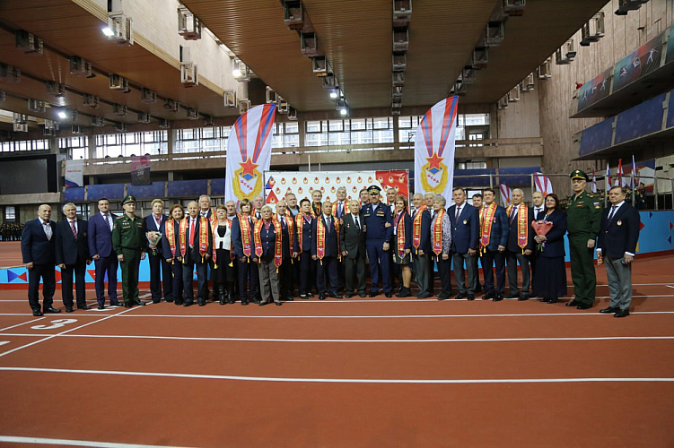 П.А. Рожков в Москве принял участие в торжественной церемонии приведения к военной присяге военнослужащих спортивных рот ЦСКА П.А. Рожков в Москве принял участие в торжественной церемонии приведения к военной присяге военнослужащих спортивных рот ЦСКА