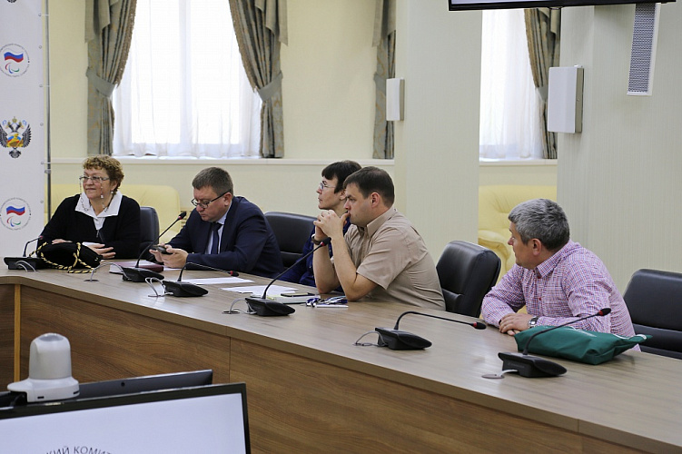 Руководители ПКР в зале Исполкома ПКР приняли участие в заседании Исполкома Московского городского регионального отделения ПКР