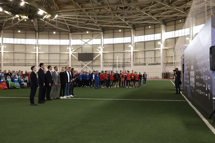 Заместитель руководителя Аппарата ПКР, чемпион Паралимпийских игр по футболу лиц с заболеванием ЦП И.Е. Потехин в г. Казани принял участие в церемонии открытия Всероссийских соревнований по футболу лиц с ОВЗ «Стальная воля»
