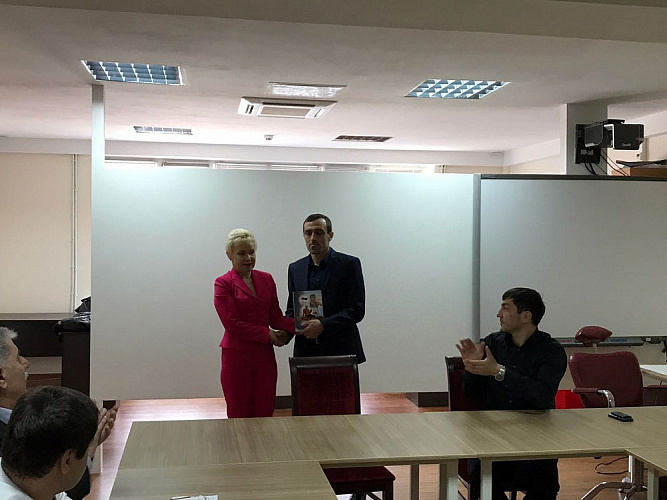 Р.А. Баталова встретилась со спортсменами-паралимпийцами Республики Дагестан