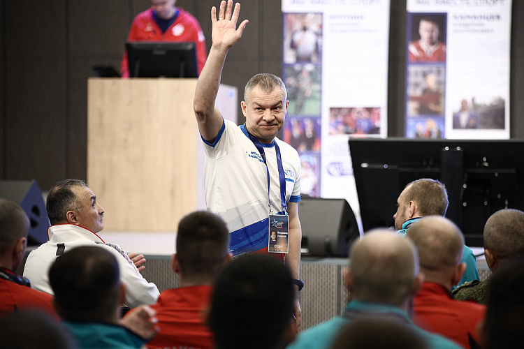 ПКР провел Паралимпийский урок для участников «Кубка Защитников Отечества» среди ветеранов СВО Уральского федерального округа