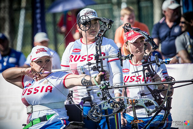 Россияне выиграли  золотую, серебряную и бронзовую медали  по итогам третьего дня чемпионата мира по стрельбе из лука спорта лиц с ПОДА в Китае 