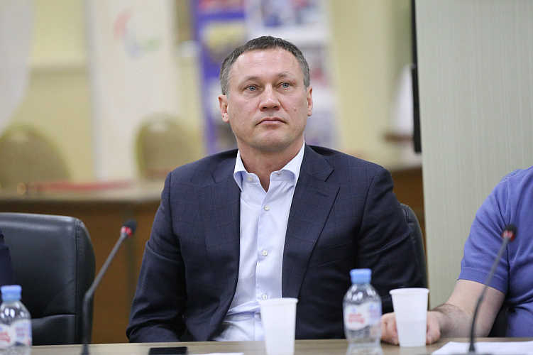 Президент ПКР П.А. Рожков в зале Исполкома ПКР провел заседание Межведомственной комиссии по развитию адаптивной физической культуры и спорта Совета при Президенте Российской Федерации по развитию физической культуры и спорта  