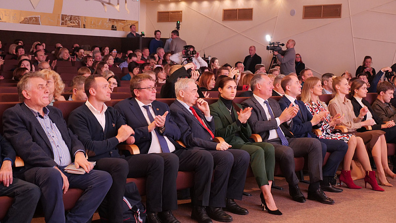 А.А. Строкин в ОКР принял участие в награждении А. Калины премией «Серебряная лань», утвержденной Федерацией спортивных журналистов России