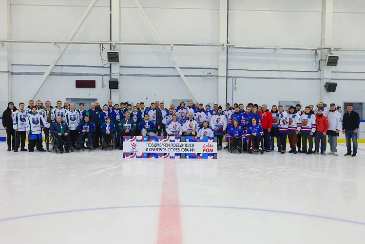СХК «Мужество» — победитель чемпионата России по следж-хоккею в дивизионе «Лига героев»
