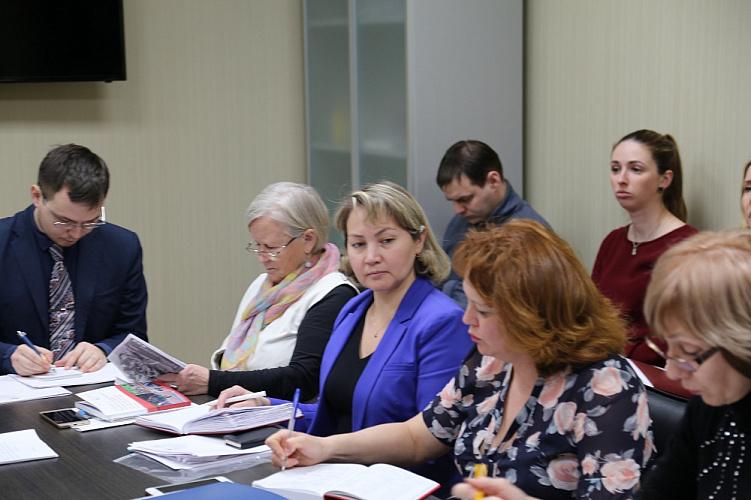 П.А. Рожков в офисе ПКР провел заседание Бюро рабочей группы ПКР по подготовке к участию в XII Паралимпийских зимних играх 2018 года в г. Пхёнчхан (Республика Корея)