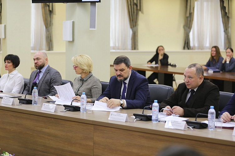 Руководители ПКР приняли участие в заседании Межведомственной комиссии по развитию адаптивной физической культуры и спорта Совета при Президенте Российской Федерации по развитию физической культуры и спорта Руководители ПКР приняли участие в заседании Межведомственной комиссии по развитию адаптивной физической культуры и спорта Совета при Президенте Российской Федерации по развитию физической культуры и спорта