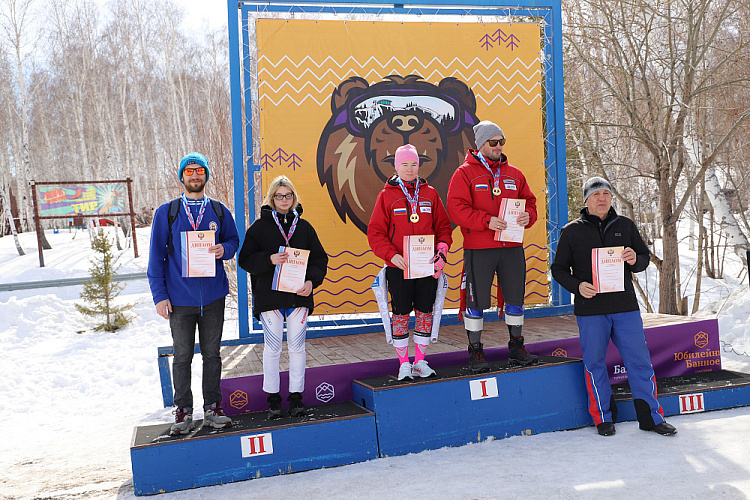 Итоги чемпионата России по горнолыжному спорту слепых 