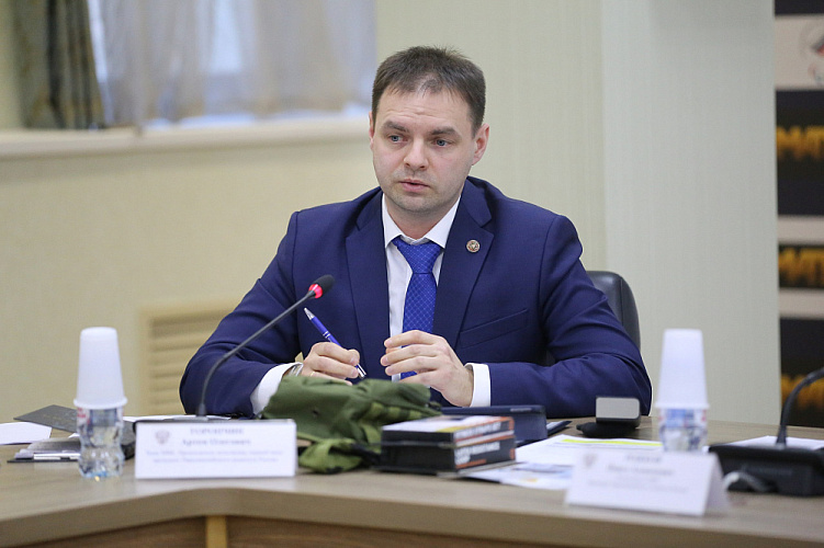 Президент ПКР П.А. Рожков в зале Исполкома ПКР провел заседание Межведомственной комиссии по развитию адаптивной физической культуры и спорта Совета при Президенте Российской Федерации по развитию физической культуры и спорта  