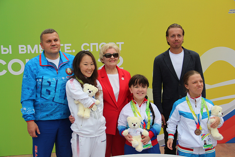 В третий день Летних Игр Паралимпийцев по плаванию разыграно 55 комплектов медалей  