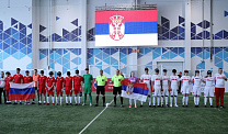 Сборные незрячих футболистов России и Сербии сыграли серию матчей в рамках благотворительной программы ДоброFON