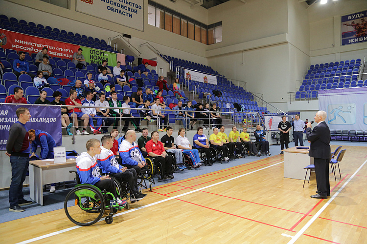 П.А. Рожков в г. Раменском принял участие в просмотре соревнований и церемонии награждения победителей и призеров Всероссийских соревнований по парабадминтону